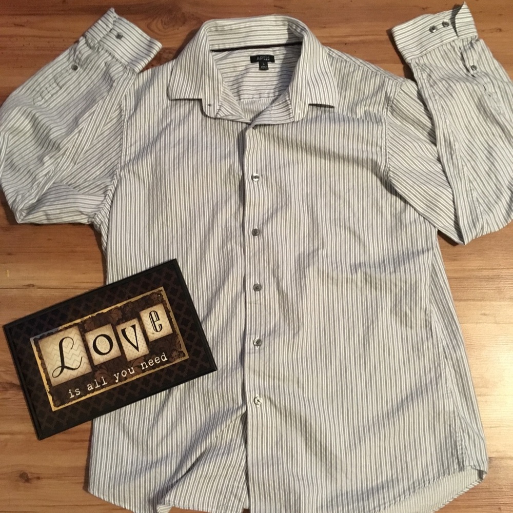 Apt 9 men’s L/S large L shirt white w gray stripes